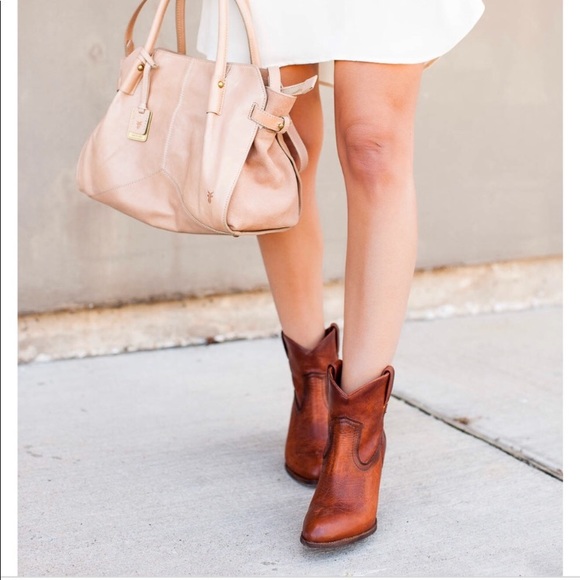 Frye Shoes - Frye Tabitha pull on boot